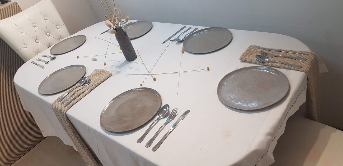 Ceramic dandmade dinnerware