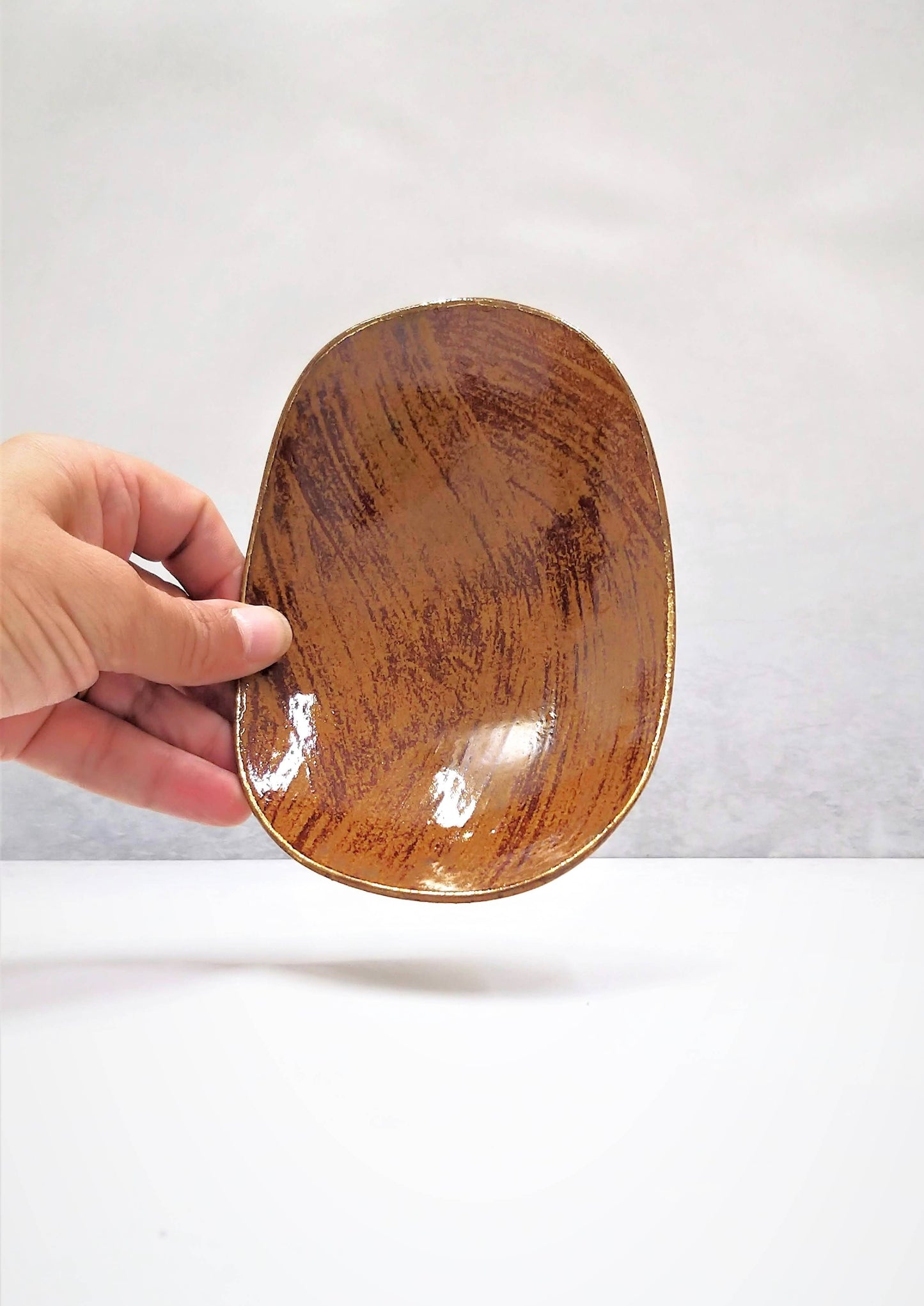Ceramic brown and gold 24k plate