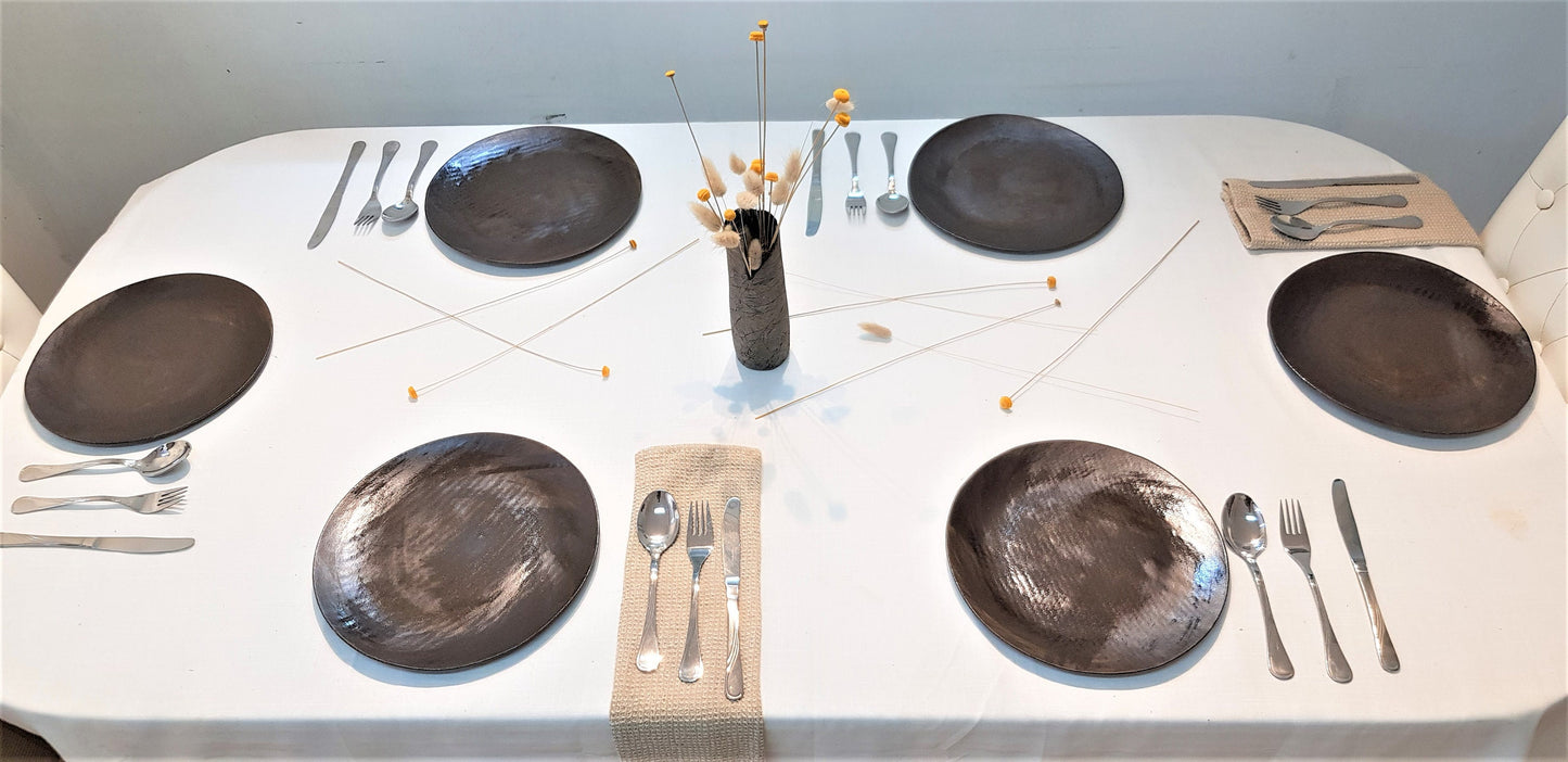 Table setting with rustic-modern tones