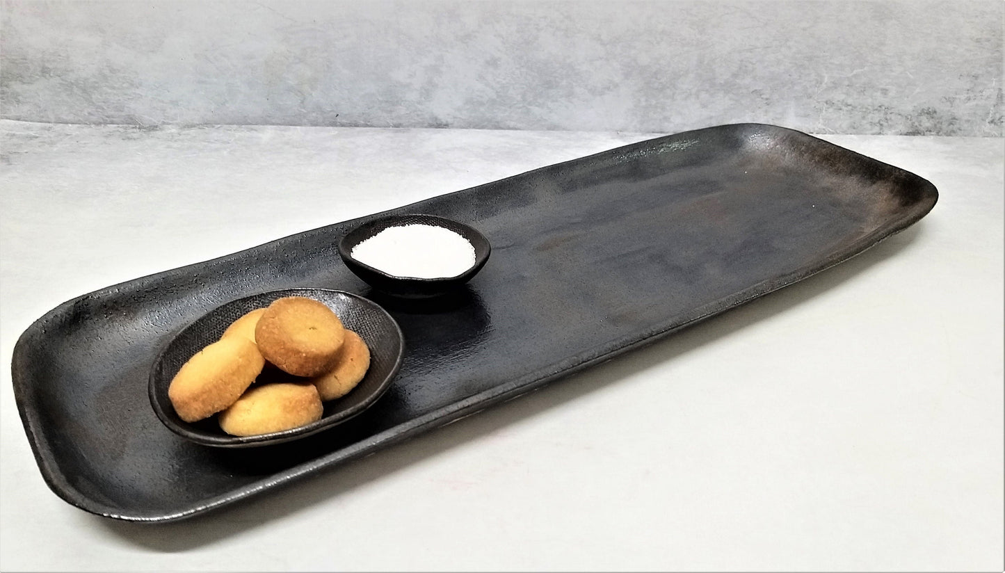 Ceramic serving tray