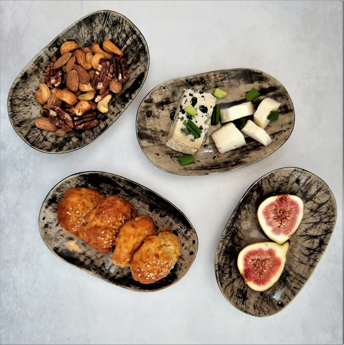 Condiment Plates