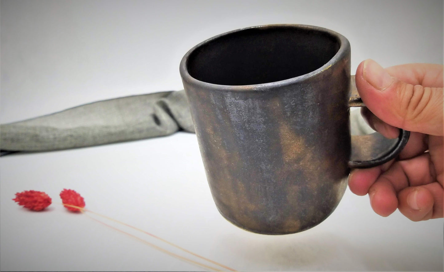 Ceramic Coffee Mug, Handmade Pottery Mug, Bronze Coffee Mug, Unique Coffee Mug, Modern Mug, Stylish Coffee Mug, Rustic Mug, Black Coffee Cup