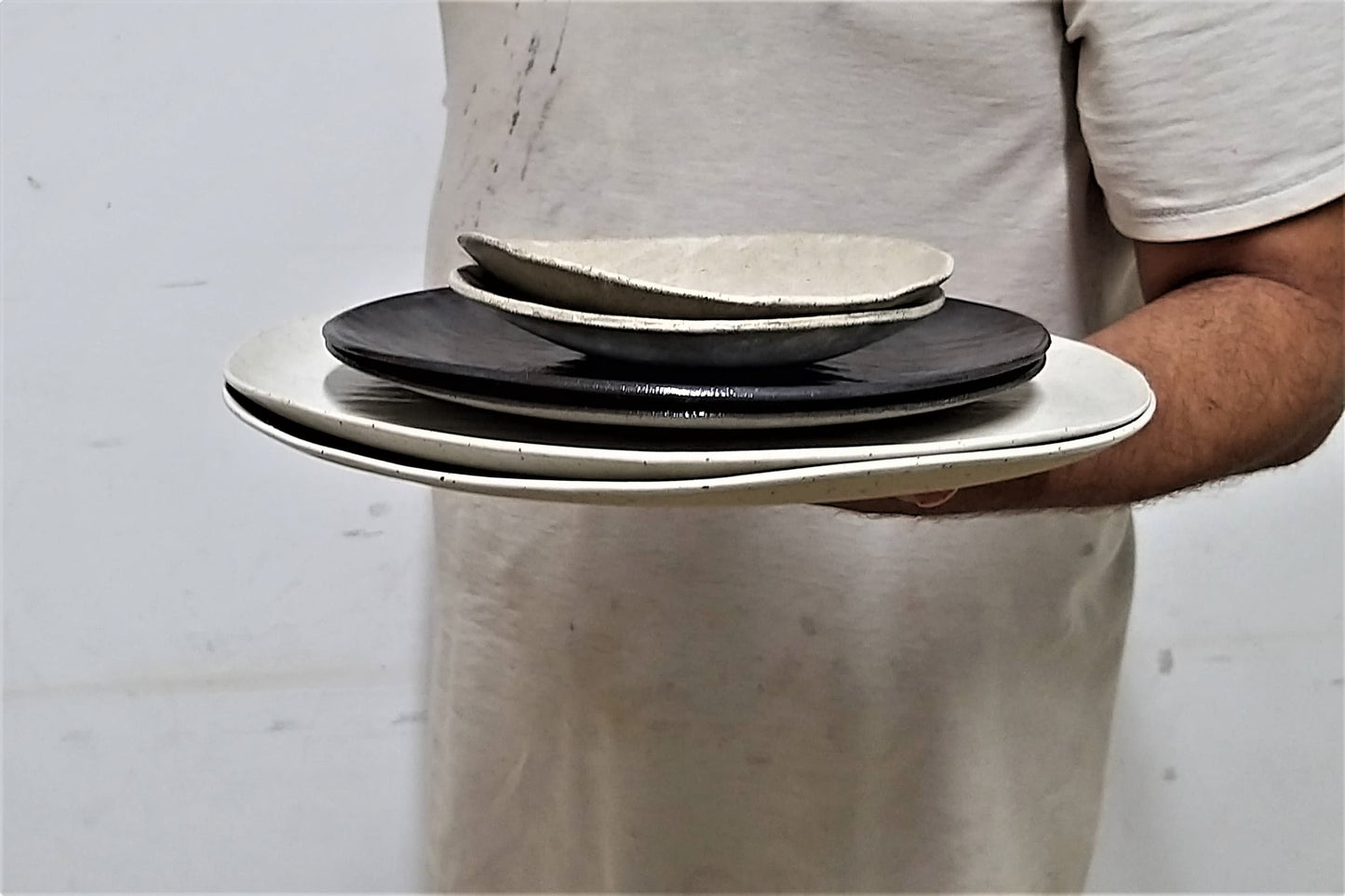 Minimalist Plate Set