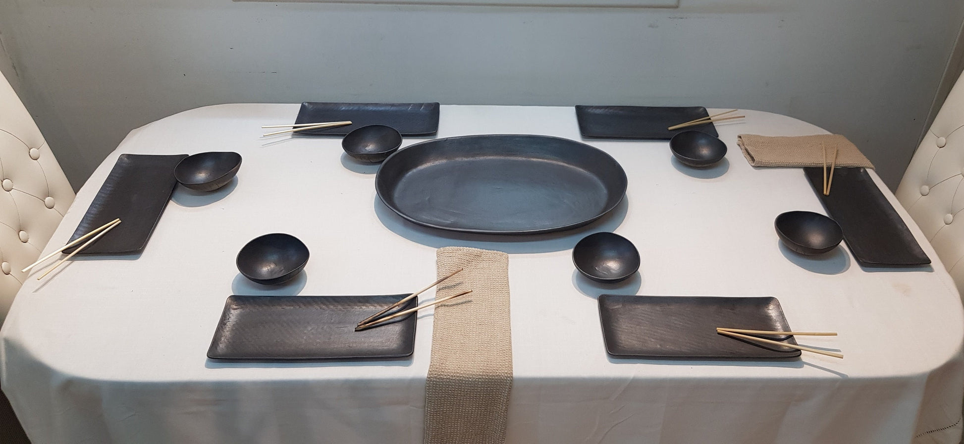 Complete Dish Set of 13 Pieces