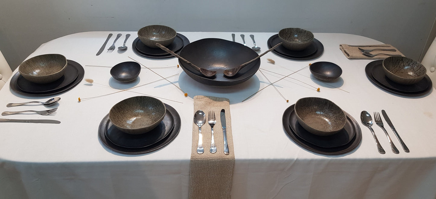 black tableware set