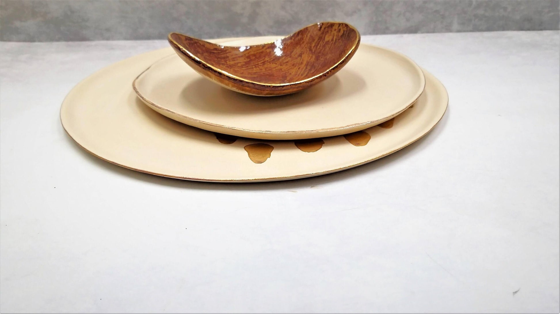 Elegant ceramic dishware set – cream, brown, and gold