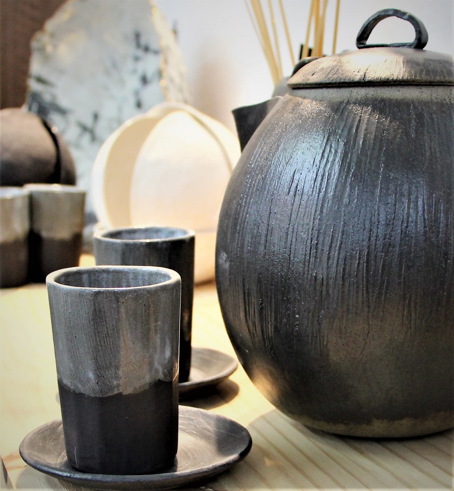 Ceramic Tea Cup and Teapot Set