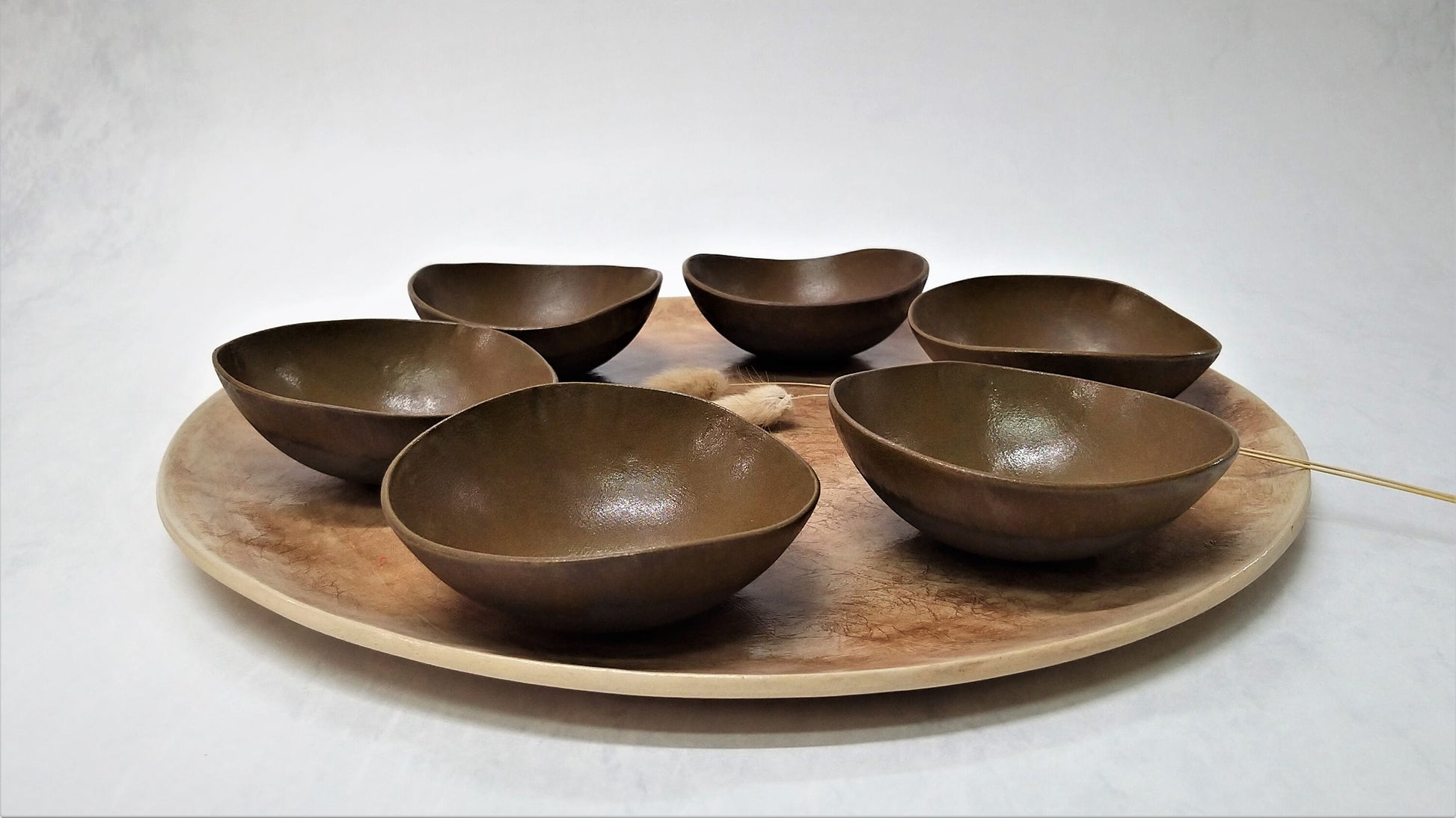 Brown Modern Ceramic Plate Set