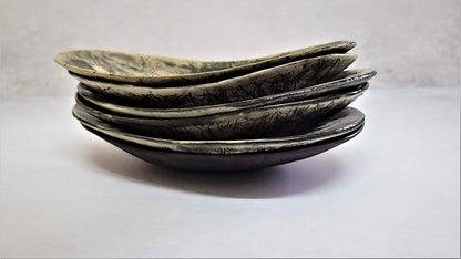 Ceramic oval plate