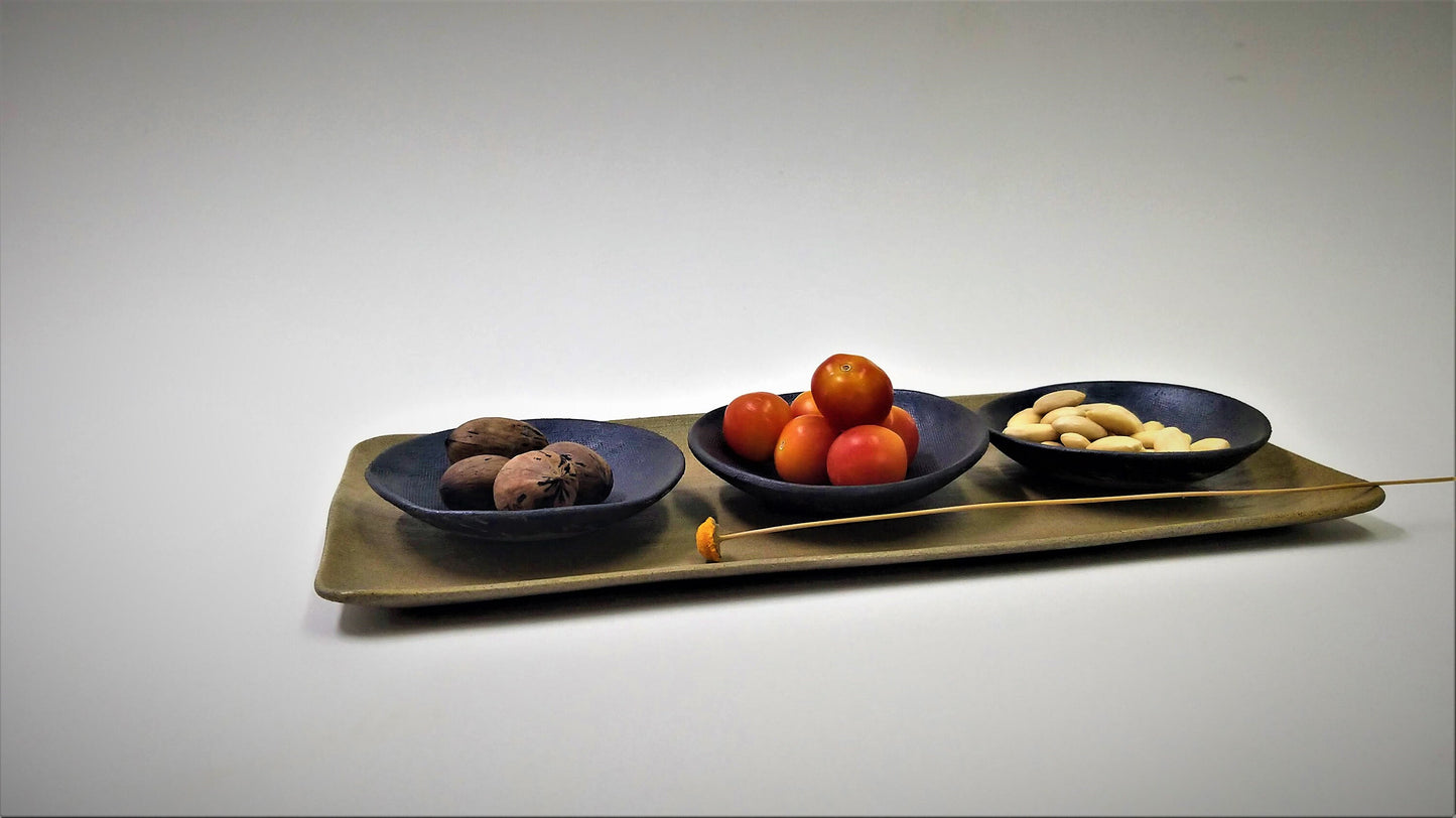 Ceramic Serving Bowl And Tray Set
