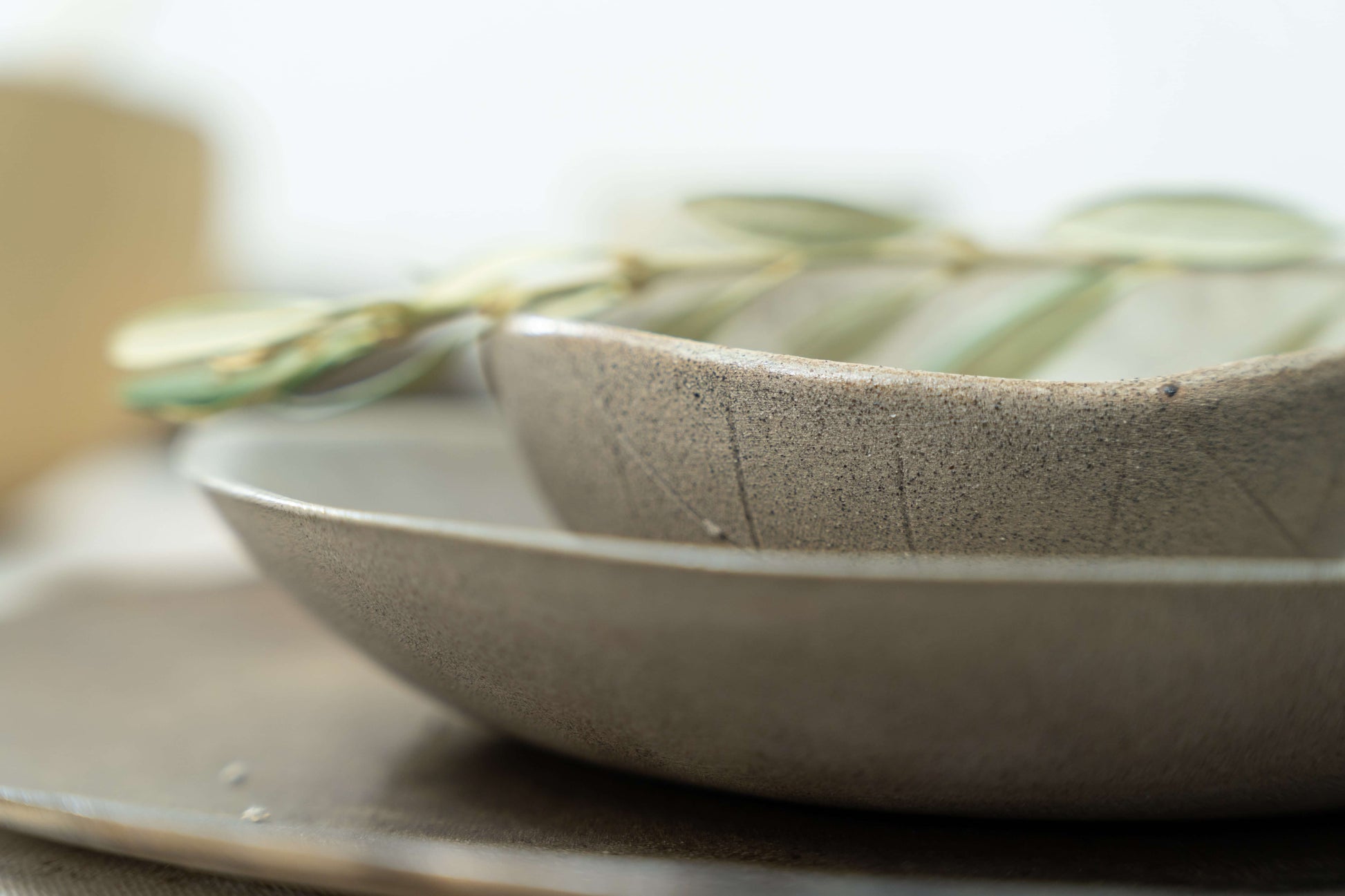 Green-gray soup bowl – side view