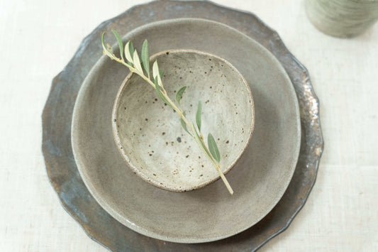 Rustic ceramic 3-piece dinnerware set