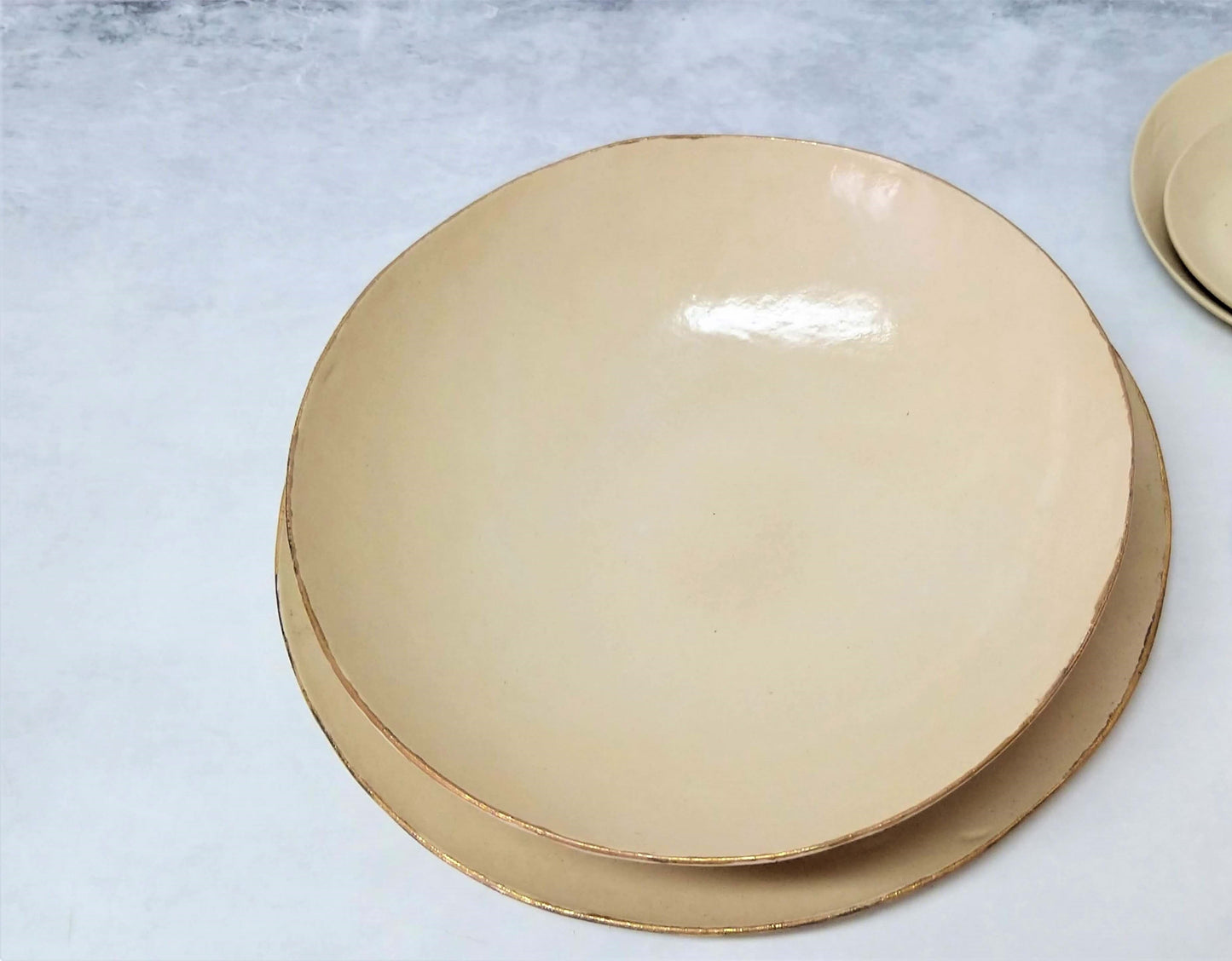 ceramic plate and bowl set