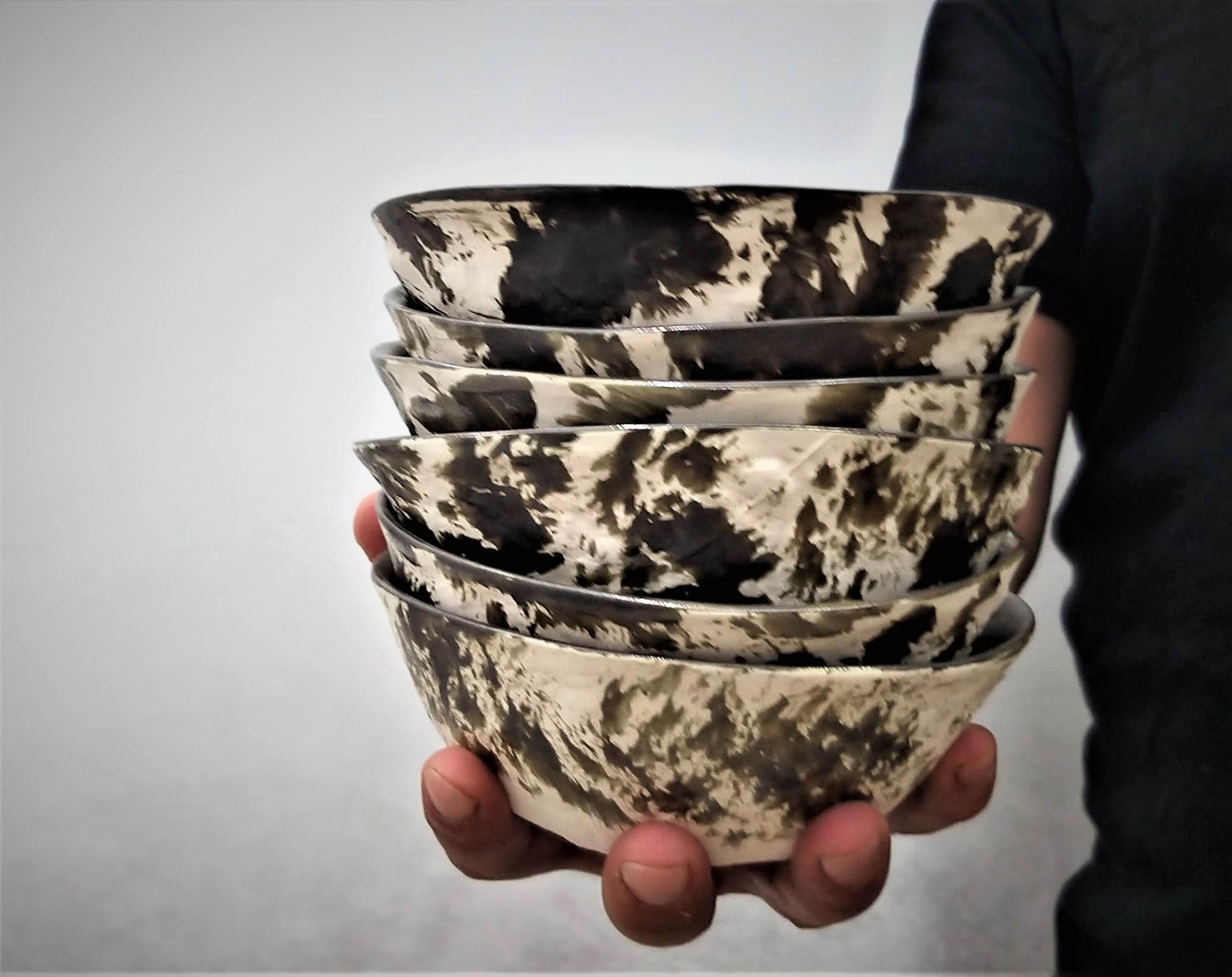 Ceramic bowls set