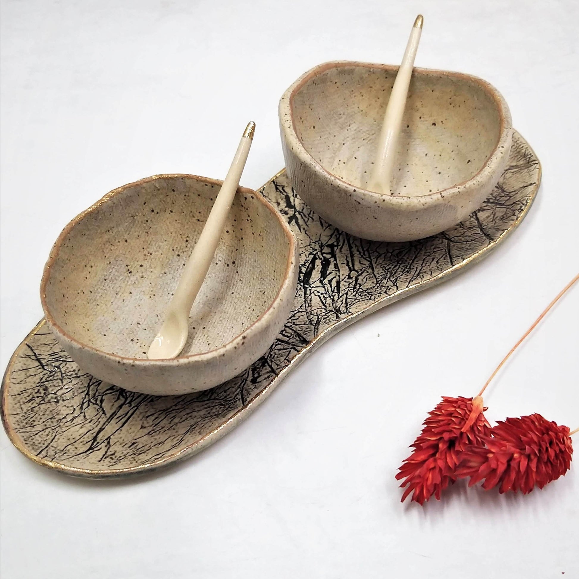 Salt And Pepper Pinch Bowls Set