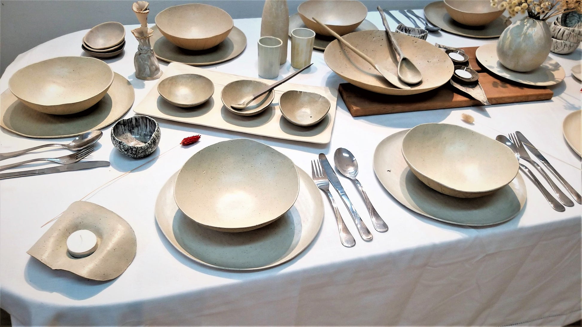 White Tableware Set
