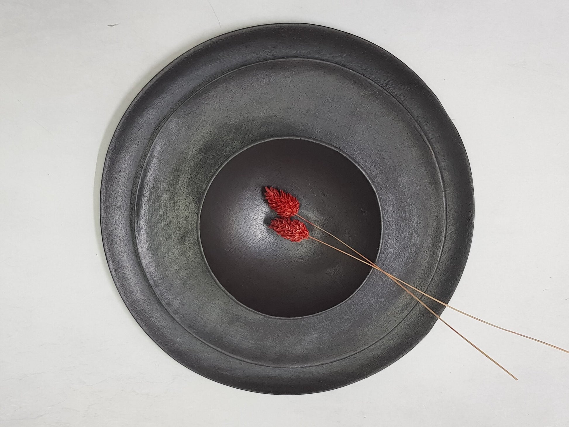 JMBK - Set da tavola in ceramica, piatti e ciotole, set da 38 piatti vintage  satinati, stile giapponese, stile retrò, per feste in famiglia, colore:  nero : : Casa e cucina
