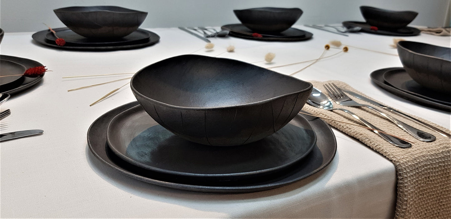 Black Modern Dishware Set